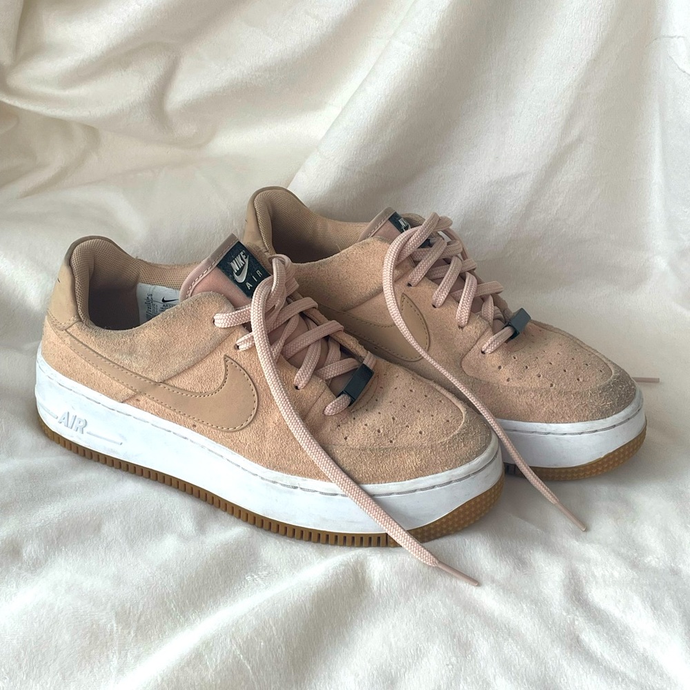 Nike - Air Force 1 Suede